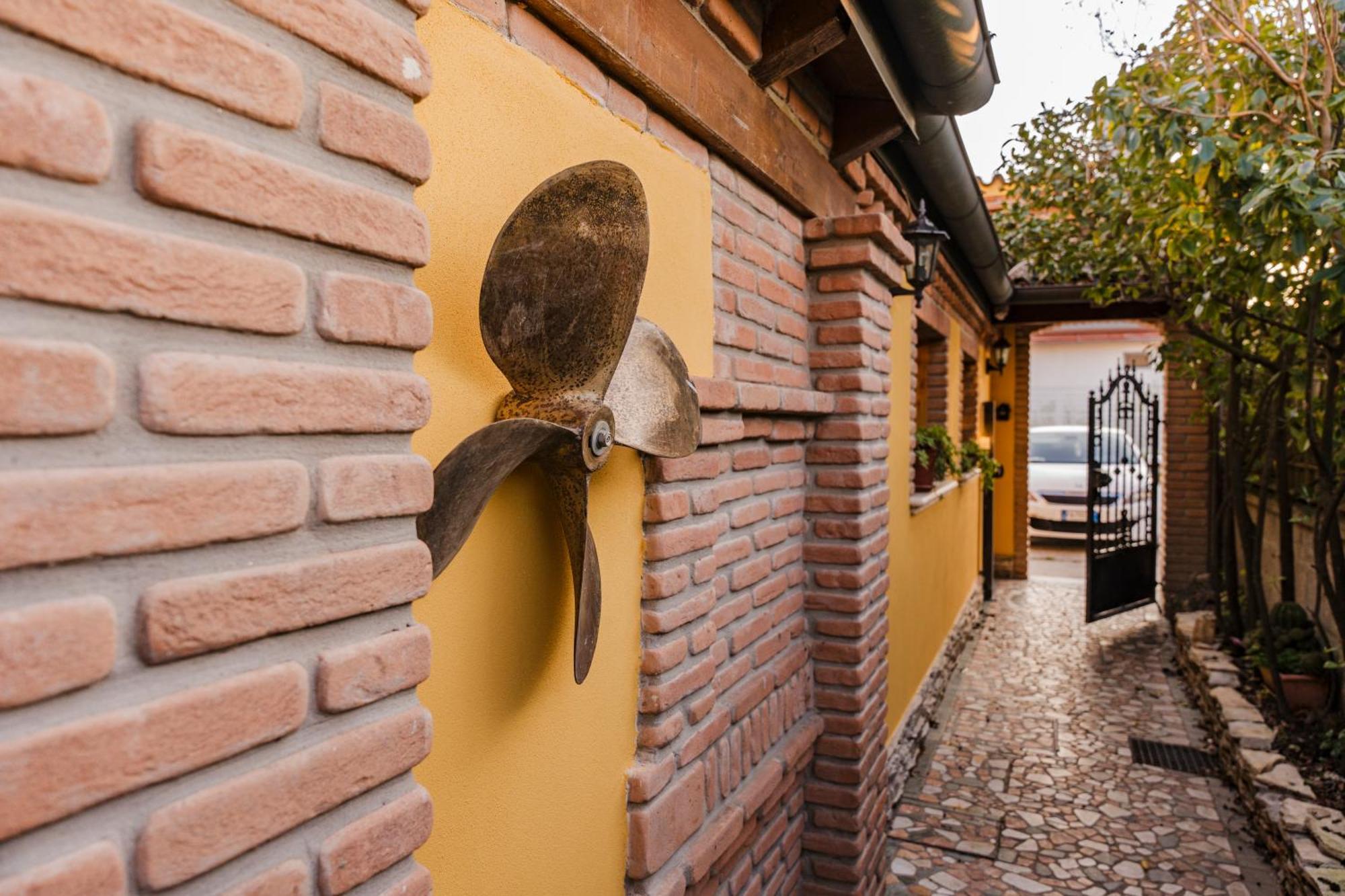 La Loggia Bed & Breakfast Comacchio Eksteriør bilde